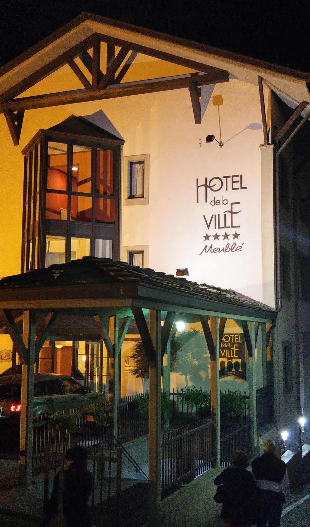 Hotel De La Ville Saint-Vincent Zewnętrze zdjęcie